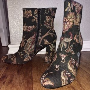 Poetic Licence heeled boots